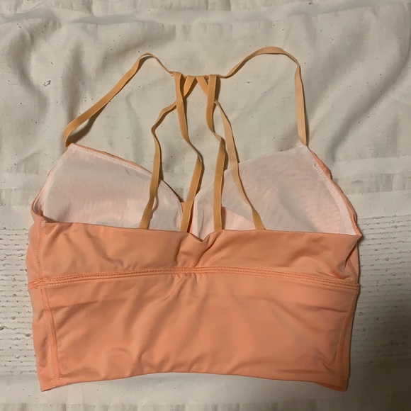 Cute athletic top for summer - Picture 2 of 2